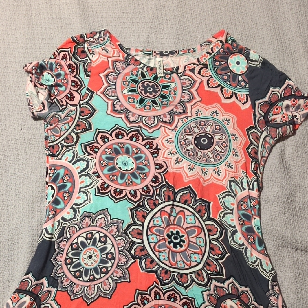 Floral Patterned Women's Top